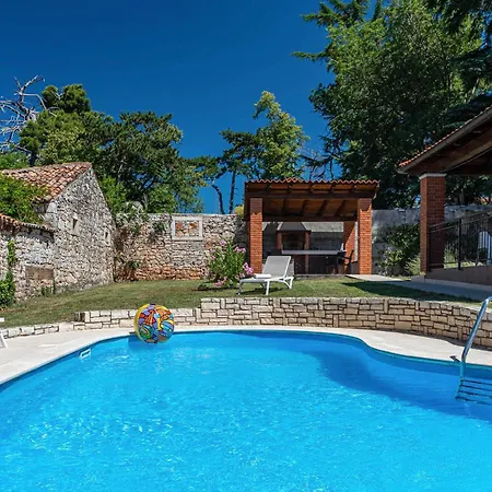 Orchidea Semesterbostad *