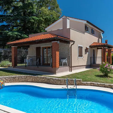 Orchidea بيت للعطل Višnjan