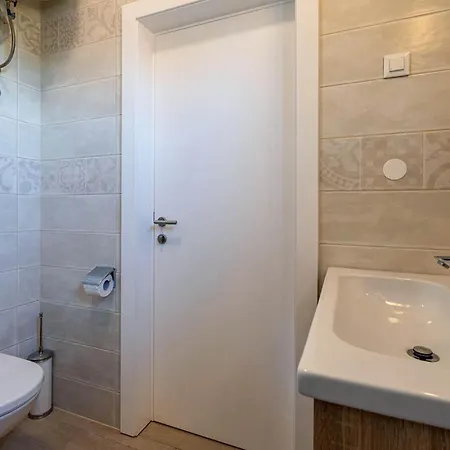 Orchidea بيت للعطل